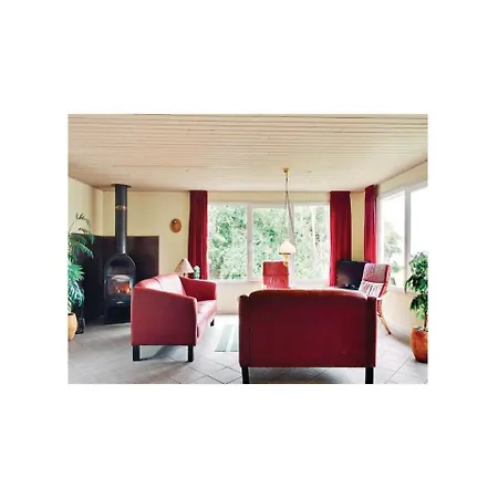 Four-bedroom Holiday In Nyaraló *